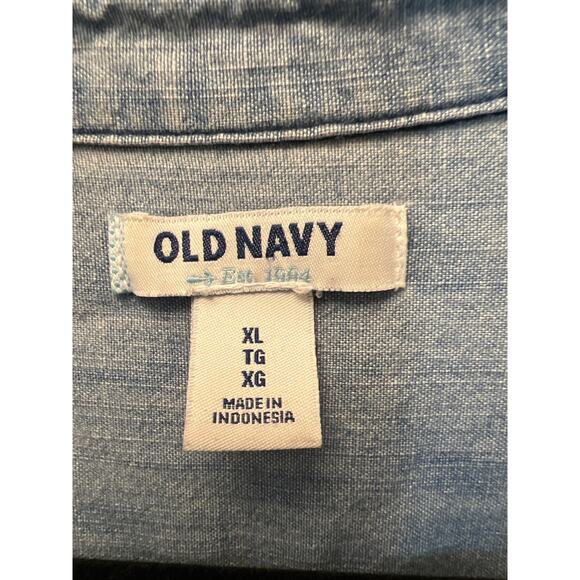 Old Navy Women’s Long Sleeve Button Down Pockets Casual Denim Shirt Size XL Blue - Picture 2 of 3